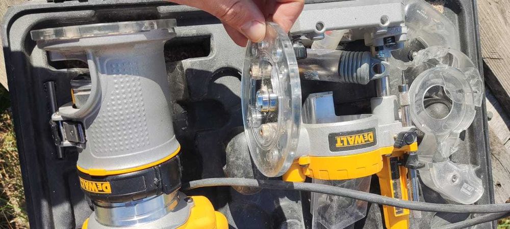 Фрезер DeWalt D26204K