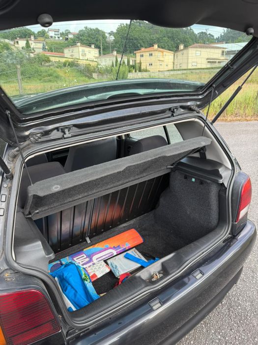 VW Polo 1.0 Gasolina 1995