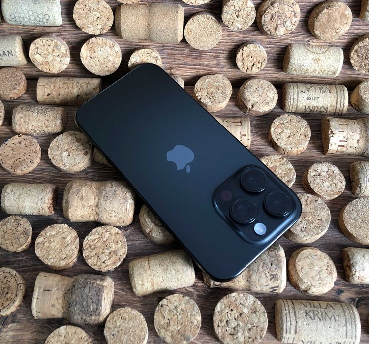 Apple iPhone 16 Pro 128Gb Black Titanium