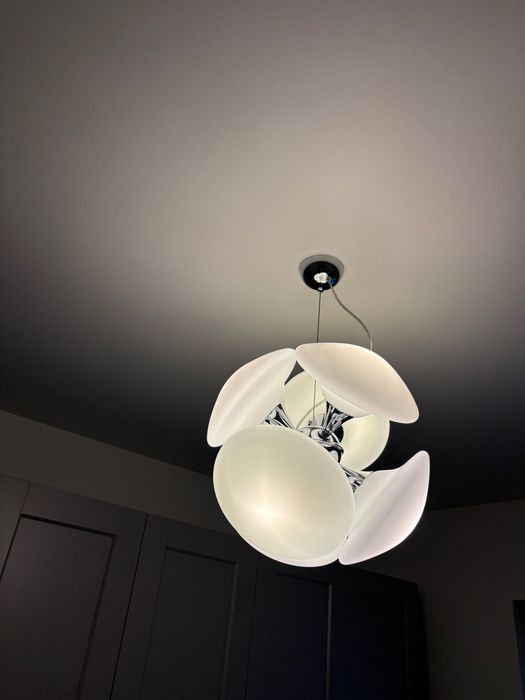 Sprzedam lampę wiszącą
