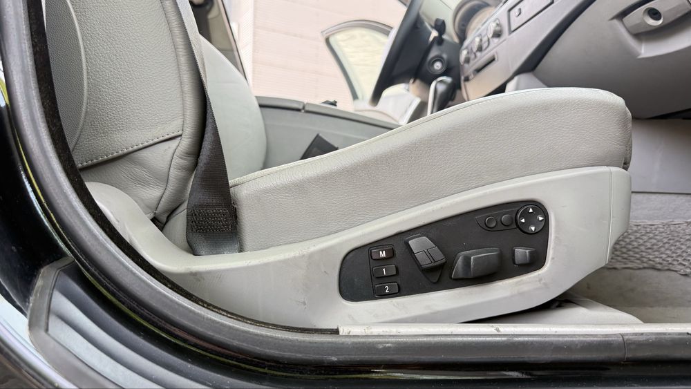 Bmw 530Xi GPL 2005 (E61)