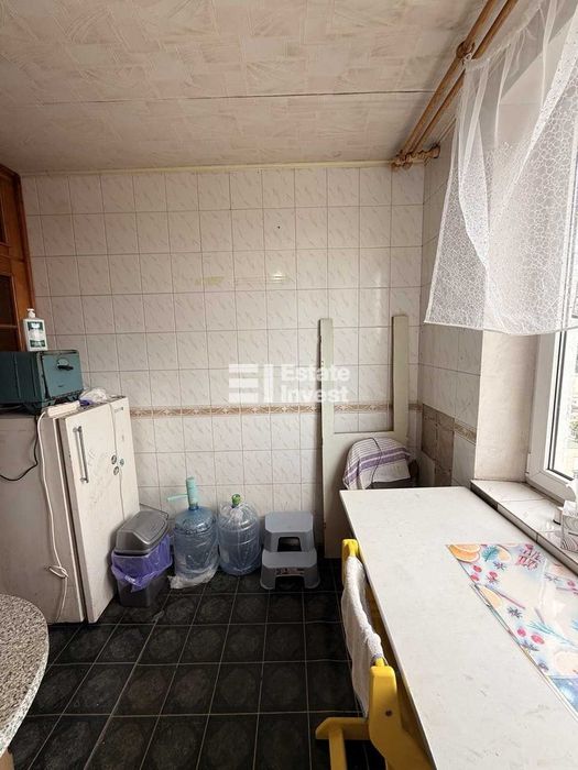 Здам 3 кімн. квартиру за адресою: Тарасівський в’їзд, 4