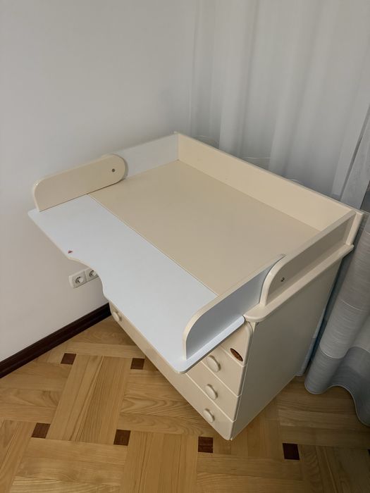 Продам комод пеленатор колір слонова кістка