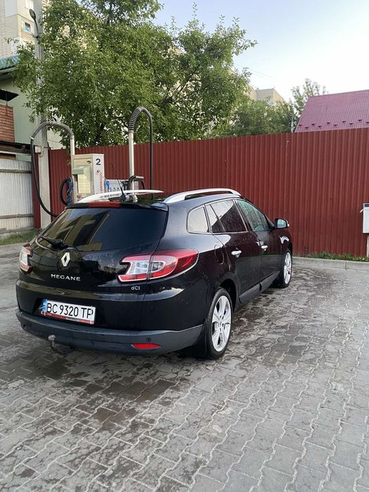 Оренда Renault Megane, авто Рено Меган в оренду