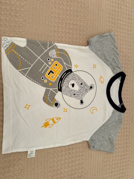 Футболки з класними принтами. 18-24міс та 24-36міс, зріст 92-98