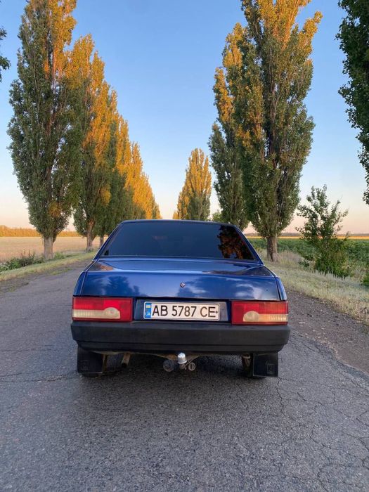 Продам ваз 21099