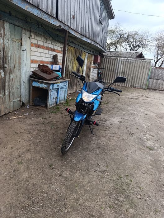 ПРОДАМ форд 125LX
