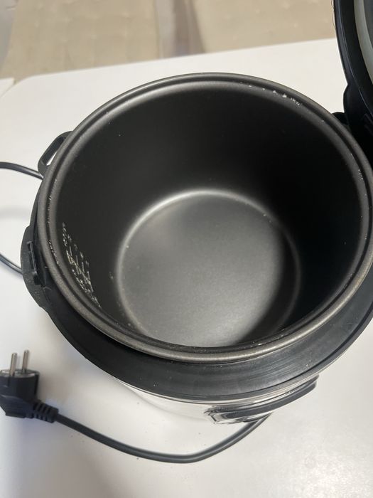 Panela eletrica a funcionar