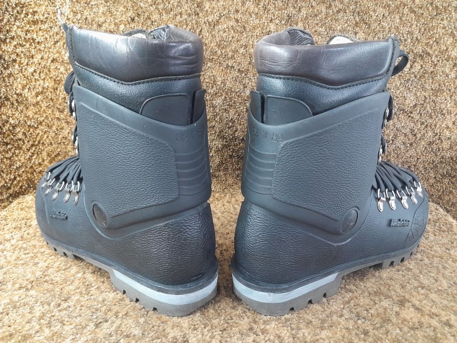 Берци,черевики горні Raichle  42 розмір.