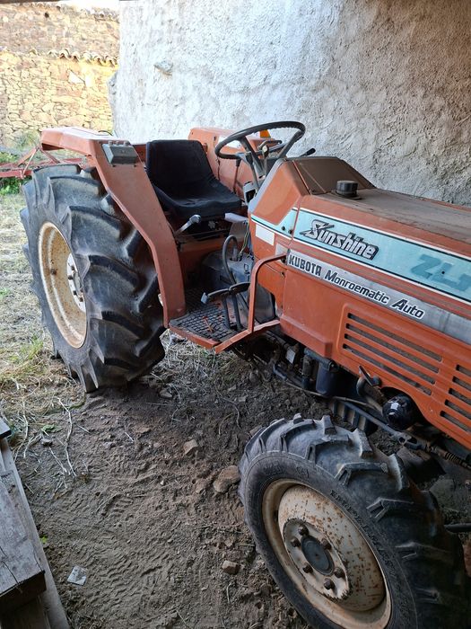 Trator Kubota Zl1 285