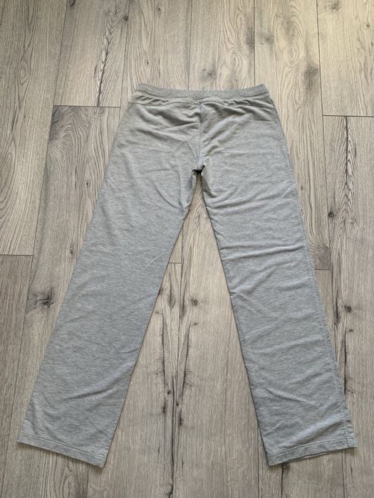 Жіночі спортивні штани