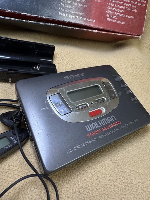 Sony Walkman WM‑GX614 | Zestaw kolekcjonerski z mikrofonem, pilotem,