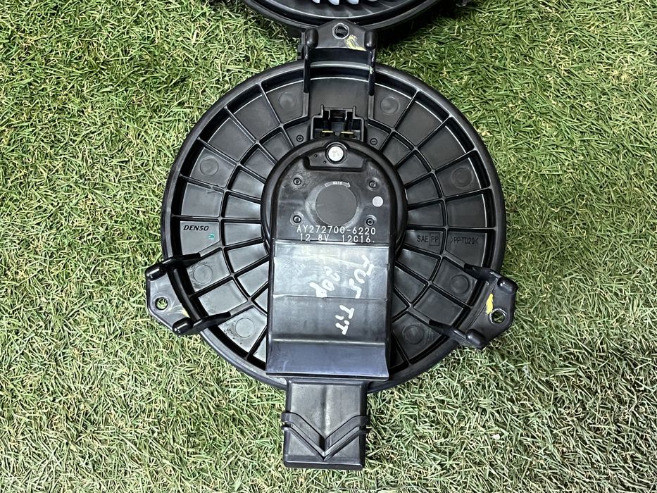 Fusion Edge Nautilus MKZ Заслонки Актуатор Мотор печки Разборка Ford