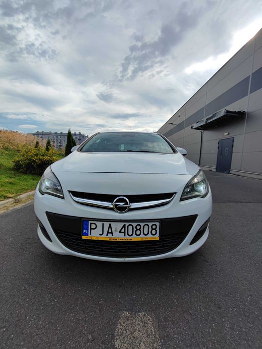 Opel Astra J 2014 1.4T 140km/170tys.km/pdc/tempomat