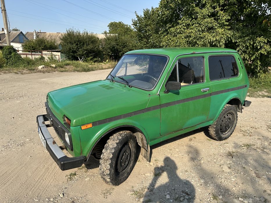 Продам ВАЗ НИВА 2121