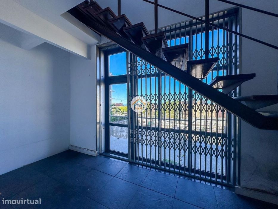 Loja Para Arrendamento Santo Ovideo - Vila Nova De Gaia