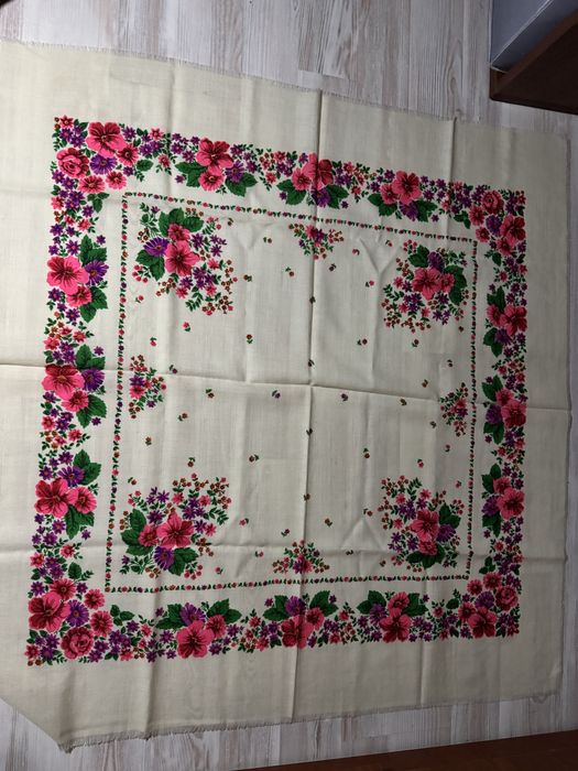 Хустки старовинні  гарні