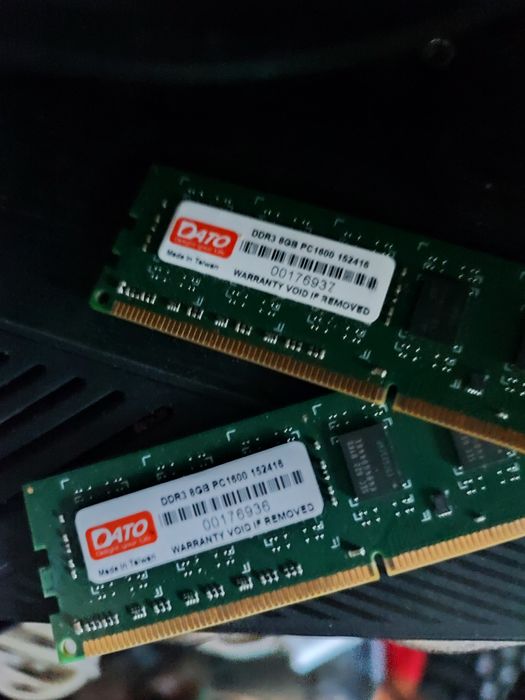 Оперативка DDR 3  16gb  2x8