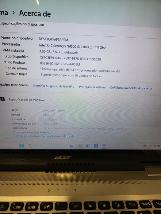 Portatil Acer - Windows 11 com ecra táctil