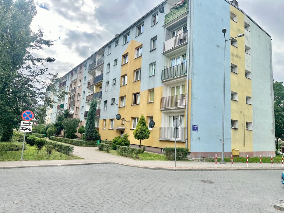 Kawalerka 30 m² - II PIĘTRO - ścisłe centrum miasta - Zapiecek - 8,5 tyś za m² -