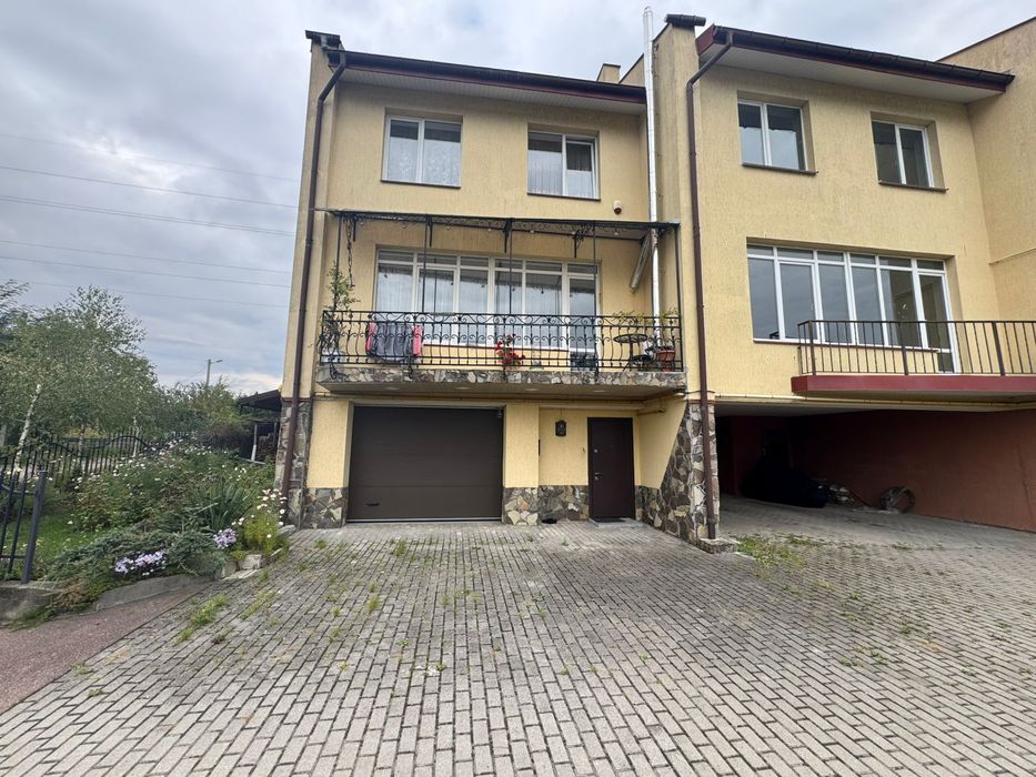 Продаж котеджу у Винниках, вул. Яворницького.

Просторий та стильний т