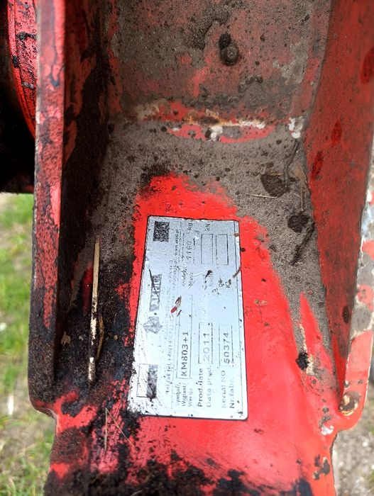 Akpil KM80 3+1, pługi 4 obrotowe