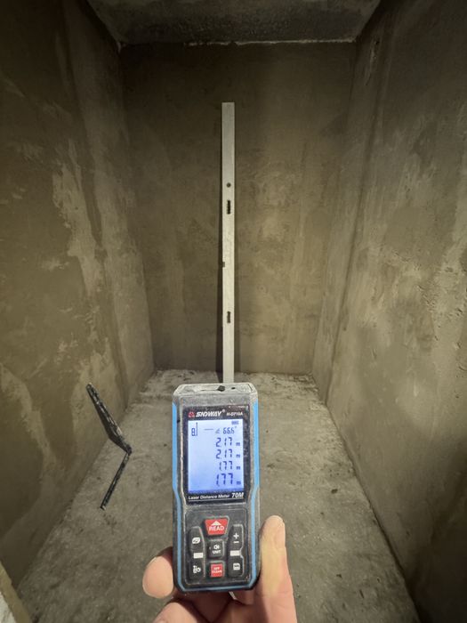 Мурування стін,  штукатурка.