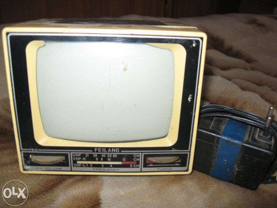 Продам переносной телевизор