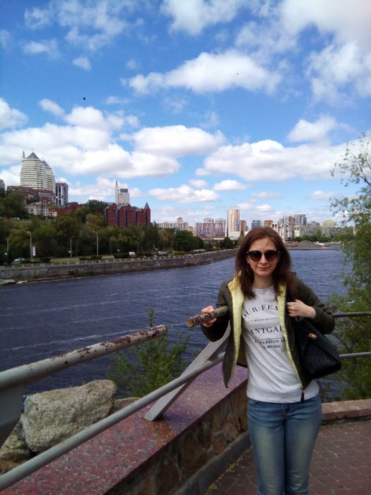 Викладач/репетитор англійської мови