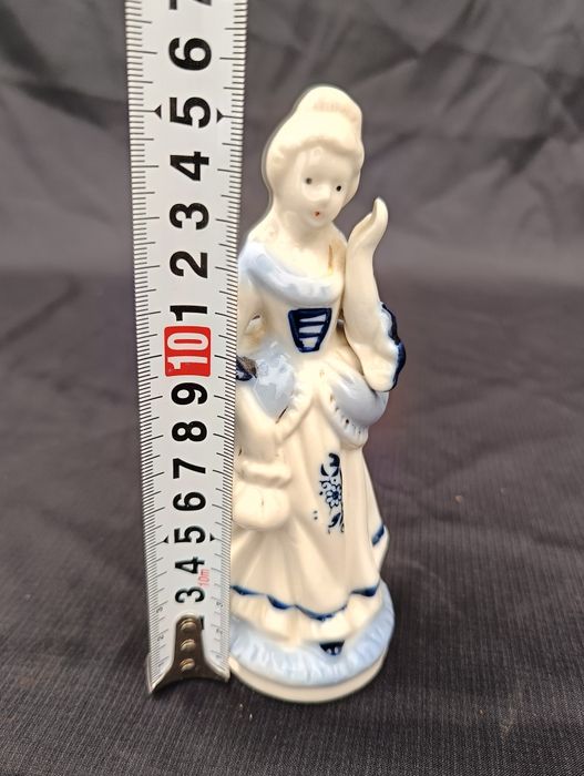 Ceramiczna figurka