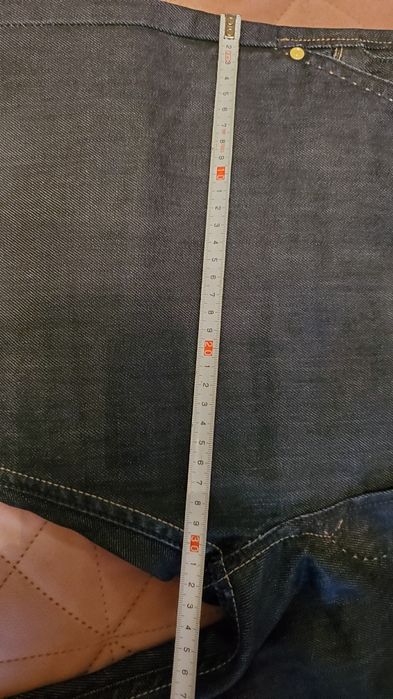 Крутые джинсы Дизель