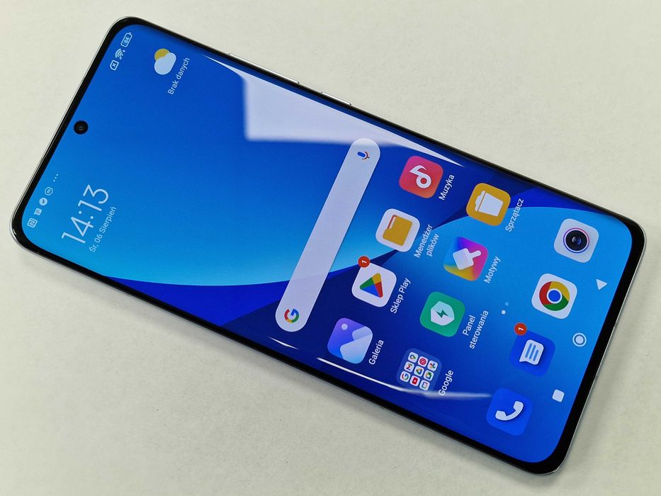 Xiaomi 12 8GB/ 128GB/ Blue/ Grade A-/ Gwarancja 6msc/ +Ładowarka