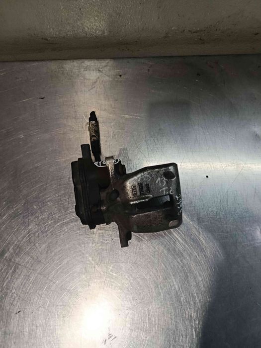 Pinça travão / maxila de travão trás esquerda AUDI A5 (8T3)