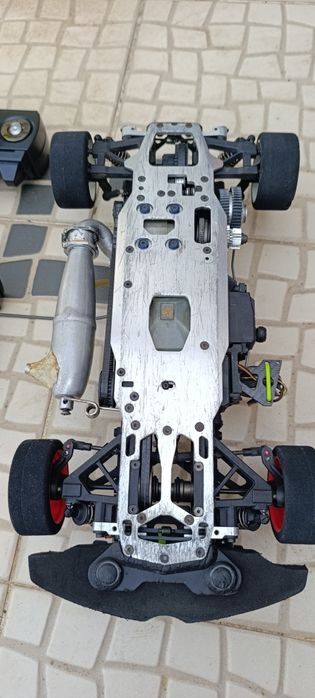 Carro telecomandado Team Magic G4S