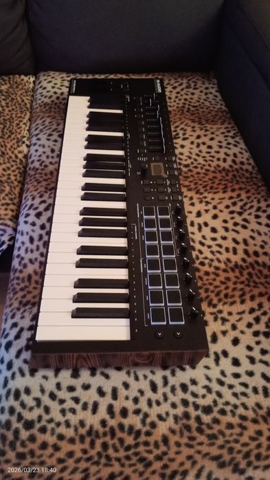 Teclado M-Audio Oxygen pro 49