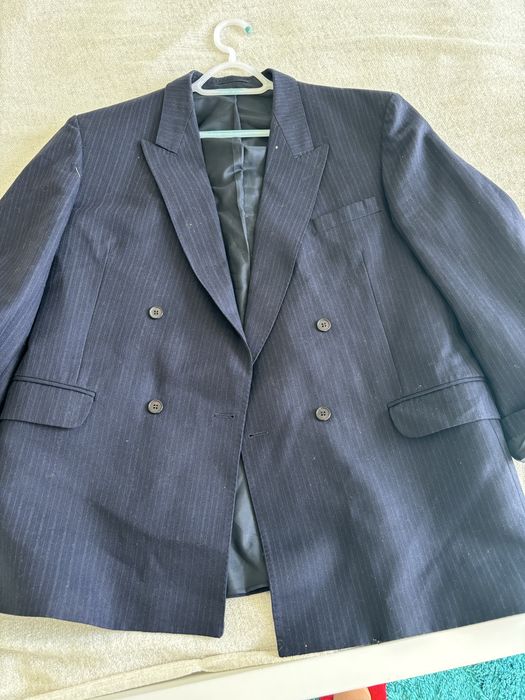 Niebieska marynarka dwurzedowa garniturowa welna styl vintage