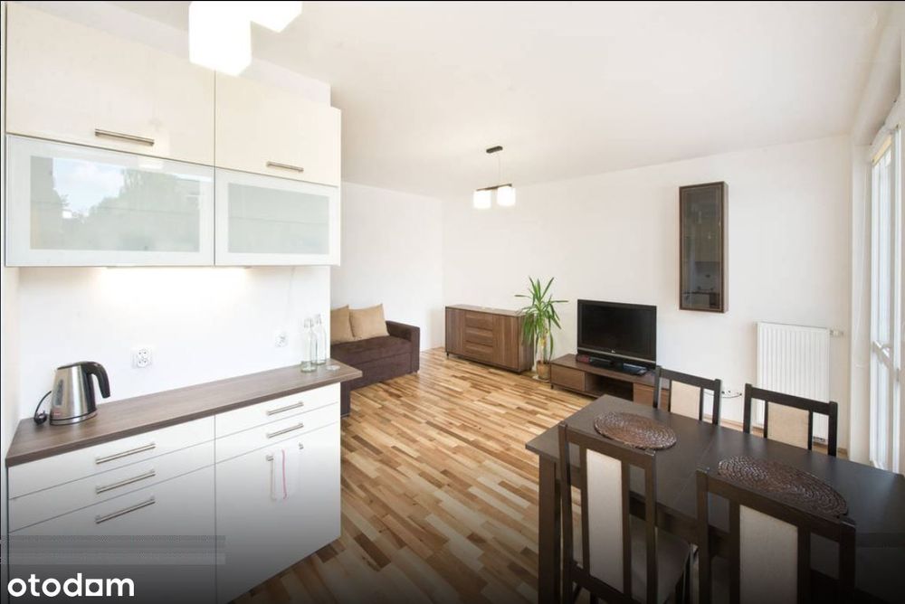 2 pokoje z halą garażową i komórka blisko Centrum