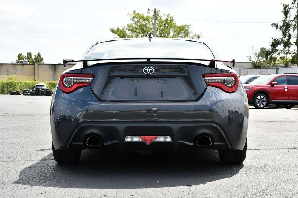 Toyota 86      2018