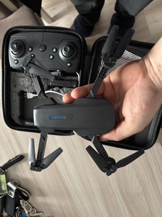 Sprzedam dron sprawny