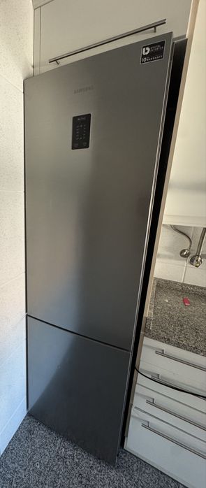 Frigorifico Combinado No Frost Samsung Inox