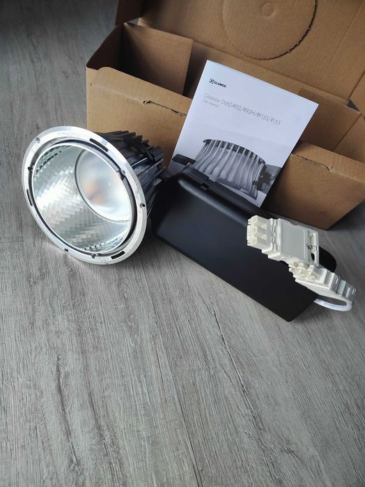Lampa LED Oświetlenie Punktowe Morskie Glamox DL60-R155