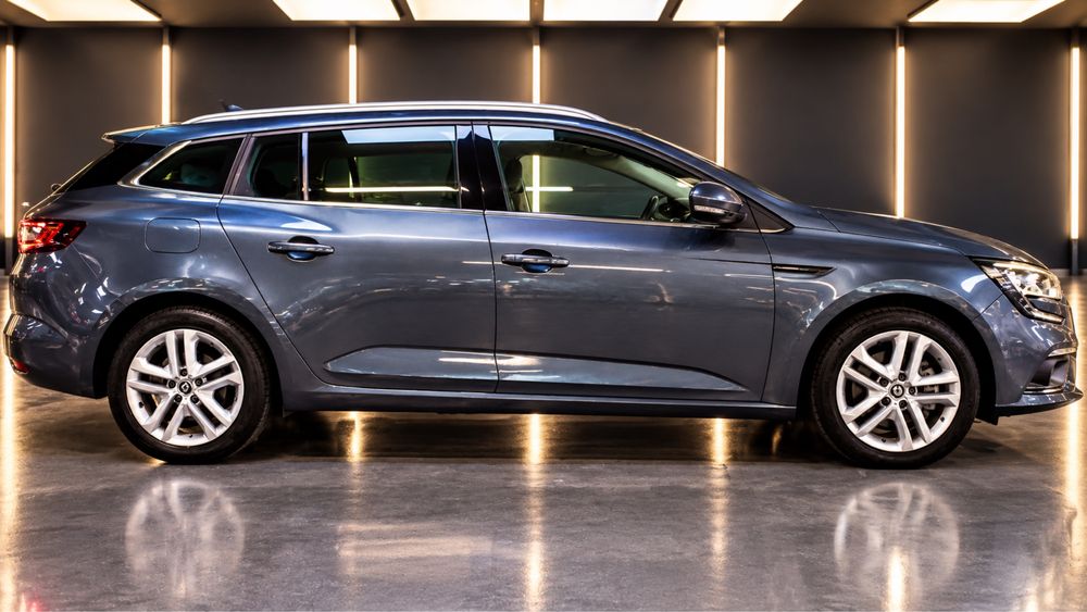 Renault Mégane Sport Tourer 1.5 dCi 110cv | 2018 | Aceito Troca — photo 5