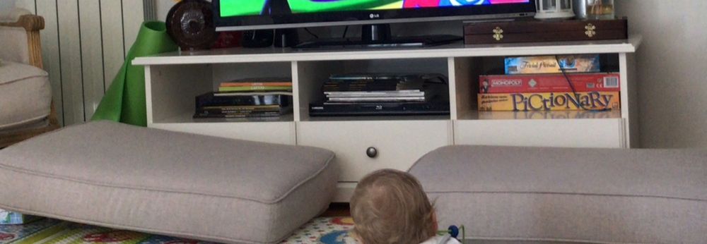 Ofereço movel tv ikea