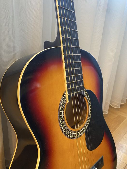 Gitara akustyczna