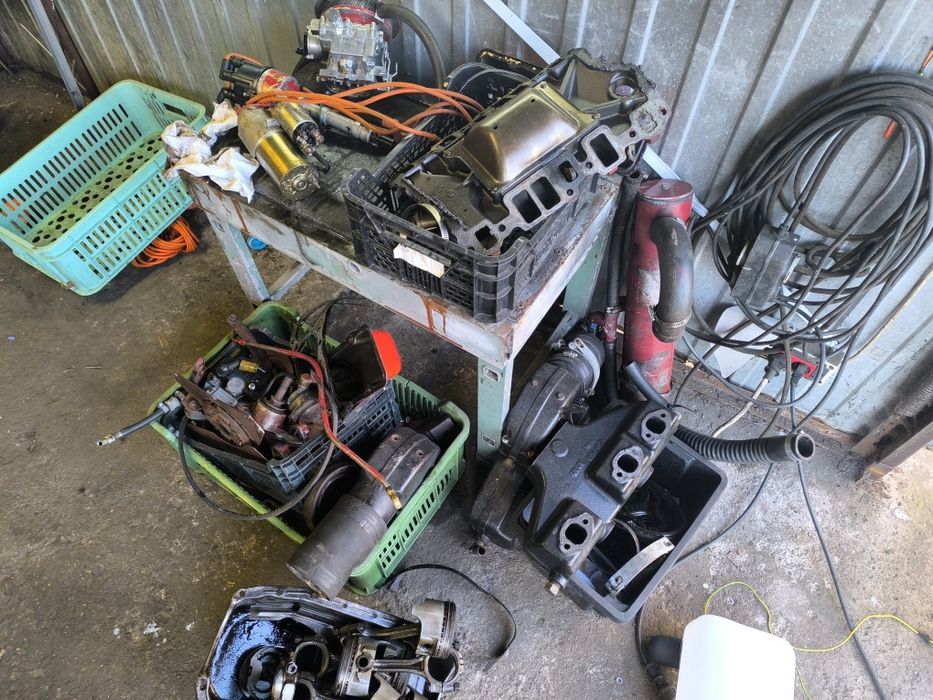 Silnik Volvo Penta Mercuriser  3,6 4,3 v6 na częśći