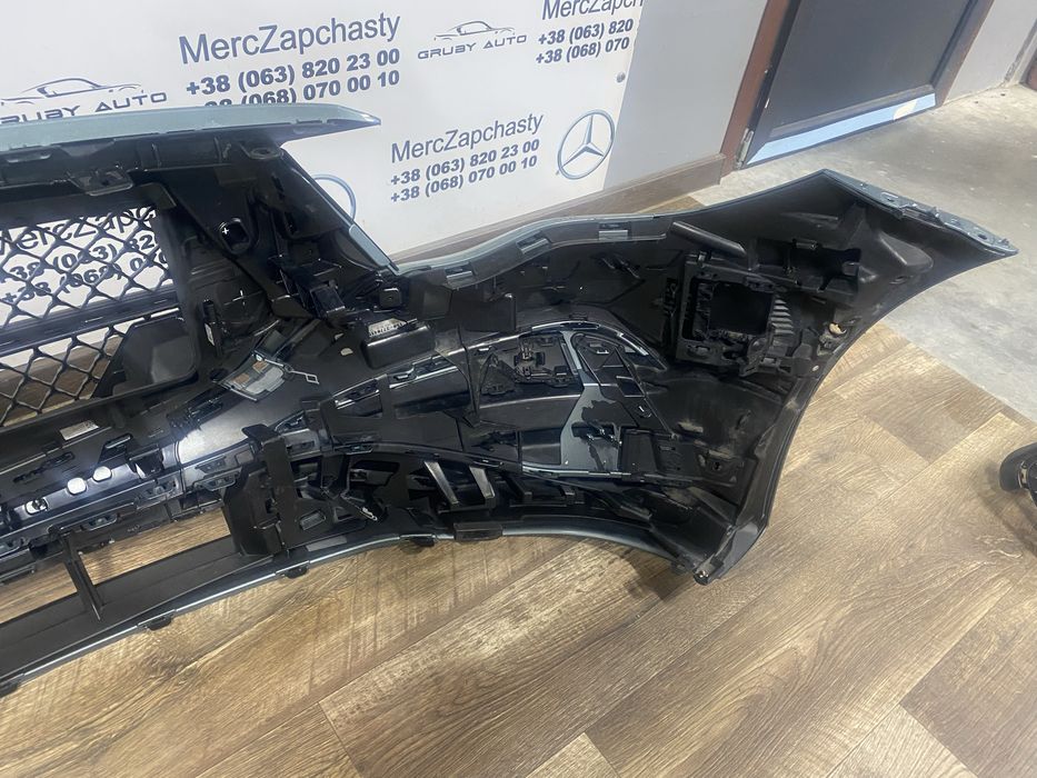 Mercedes W 214 AMG E клас Бампер передній