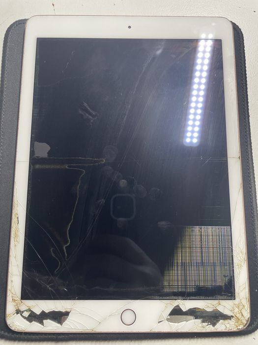 Продам  Ipad  Pro 9.7-inch WIFI