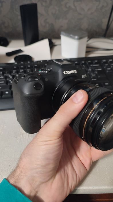 Срочно! Canon r8 body  класний варіант для фото