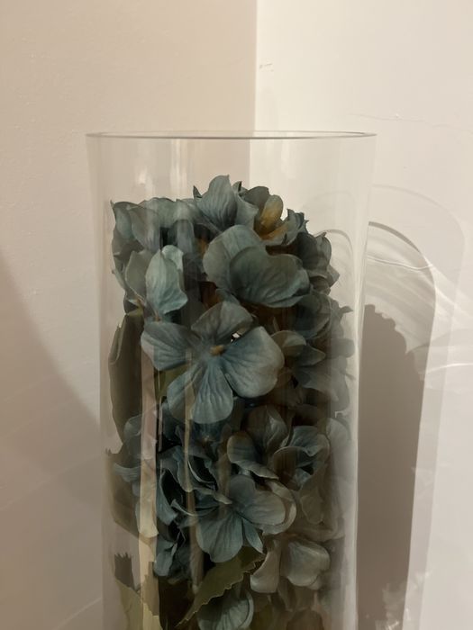 Jarra em vidro com decoração