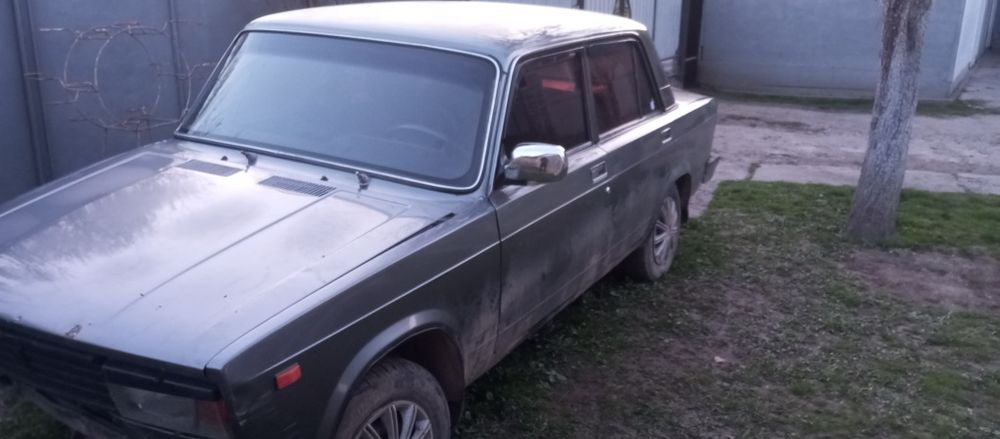 Жегулі  ВАЗ 2105